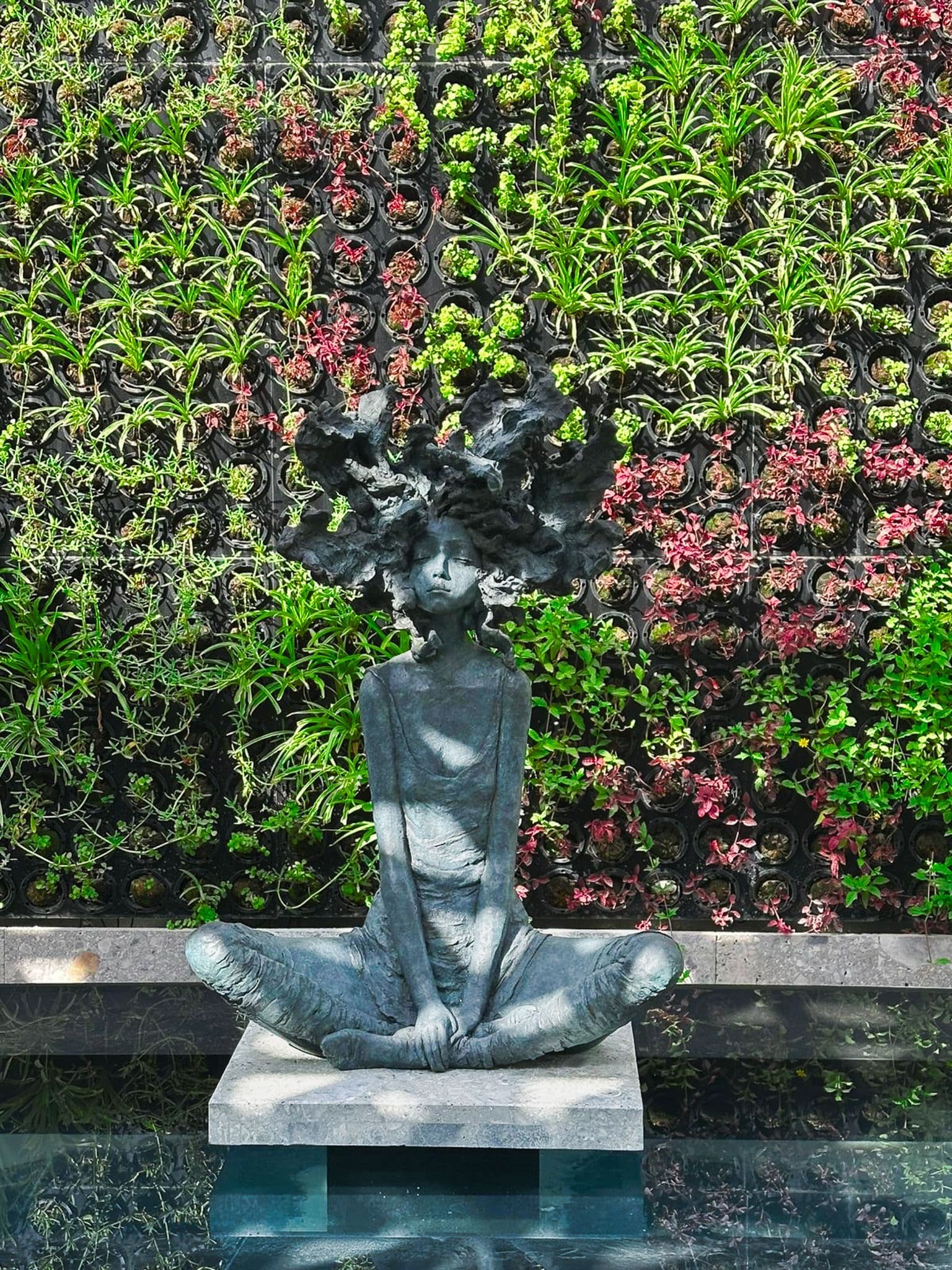 GRANDE INSPIRATION - VALERIE HADIDA - 1