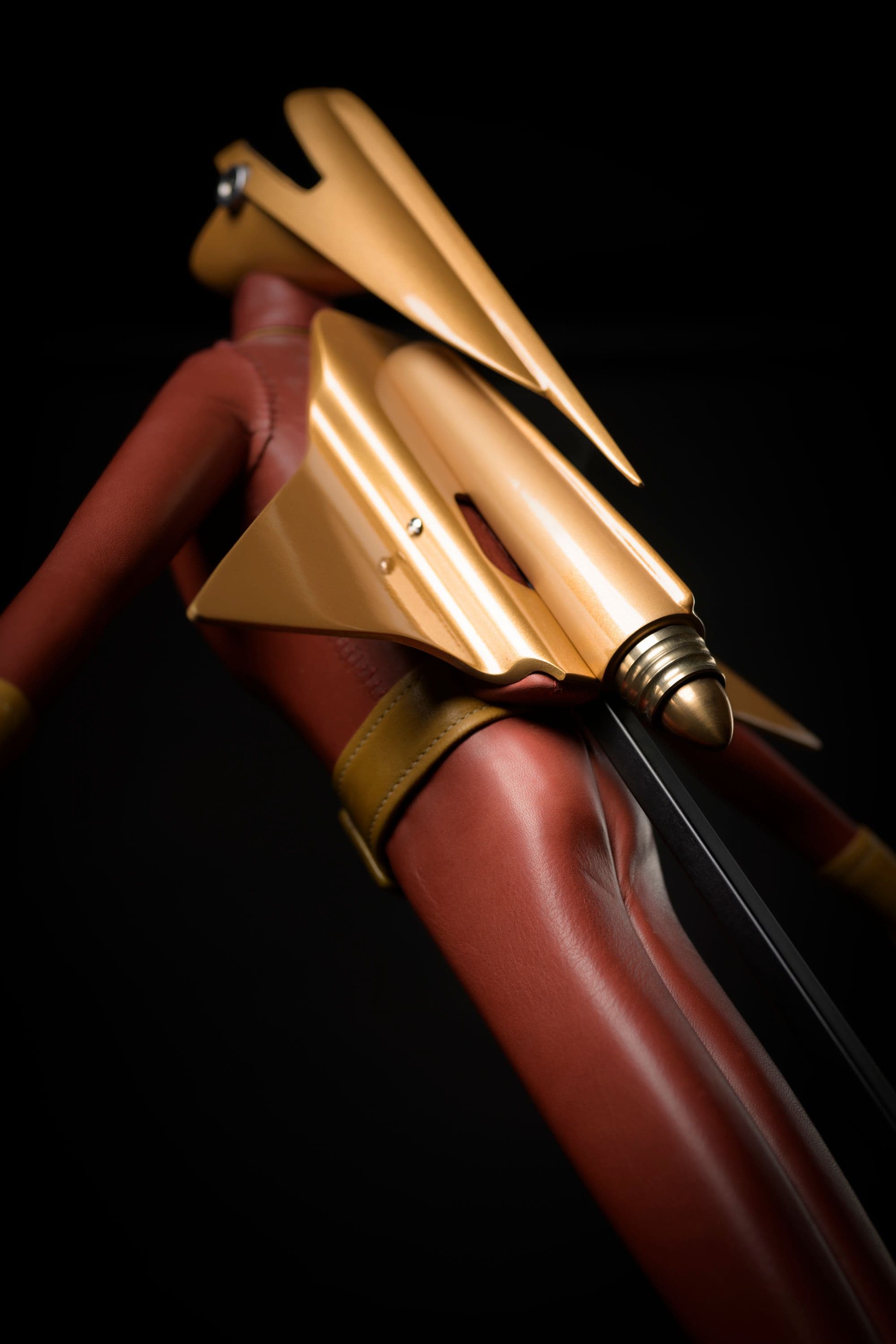 GOLDEN ROCKETEER - 3